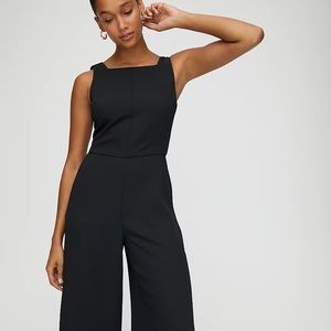 Aritzia black jumpsuit Wilfred
Écoulement Jumpsuit Size 8
